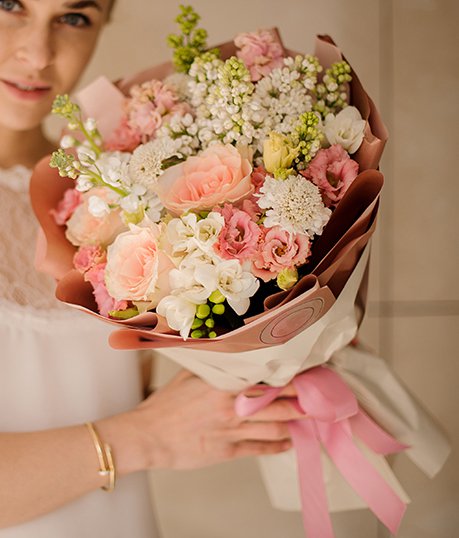 exklusiver Blumenstrauß mit Rosa und weissen Blumen, Versand deutschlandweit